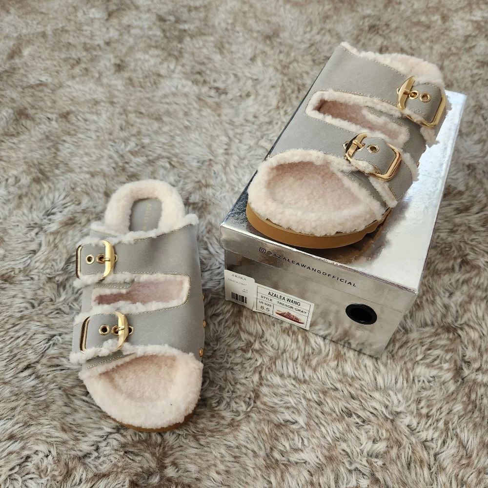 Azalea Wang Tresor Sandals In‎ Gray With Gold Hardware New In Box